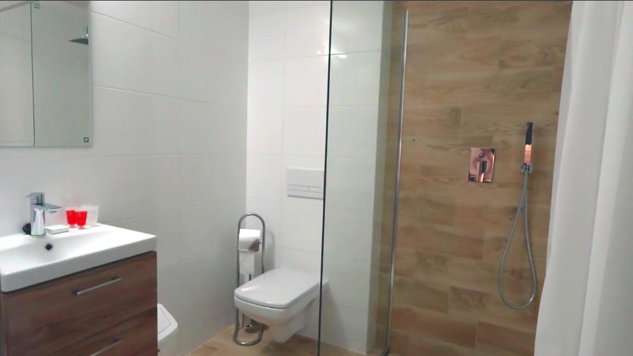 Wodnik Uslugi Hotelarskie, Apartamenty ロビ エクステリア 写真