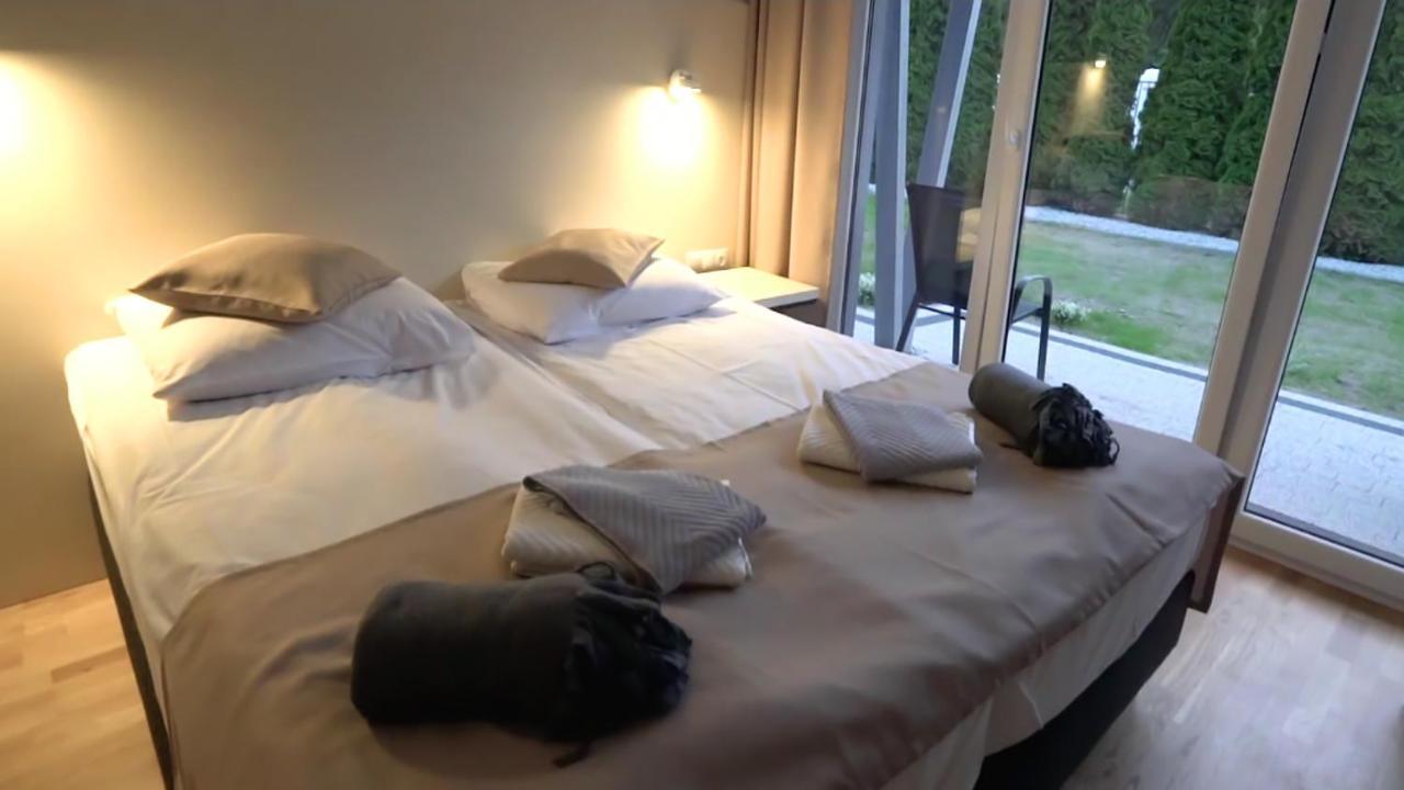 Wodnik Uslugi Hotelarskie, Apartamenty ロビ エクステリア 写真
